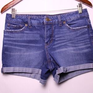 Time and Tru Blue Denim Cuffed Shorts – Size 10